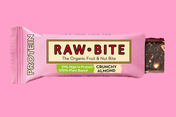 RAWBITE Protein Crunchy Almond bar